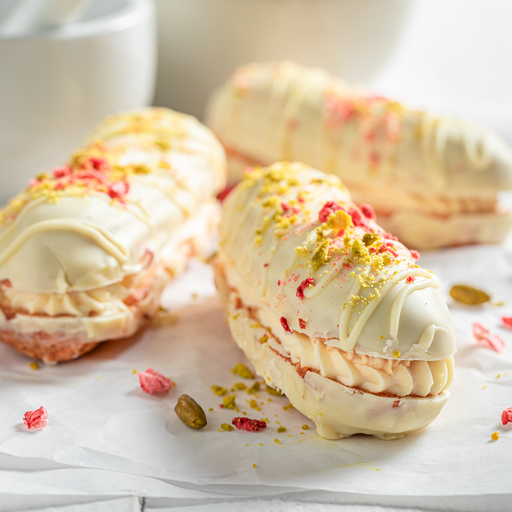 White Chocolate Eclair